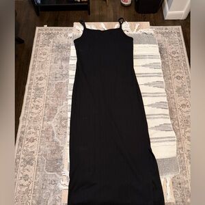 Elegant Black Sleeveless Dress